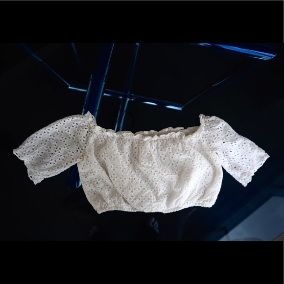 Sadie & Sage White Crop Top - Picture 2 of 3